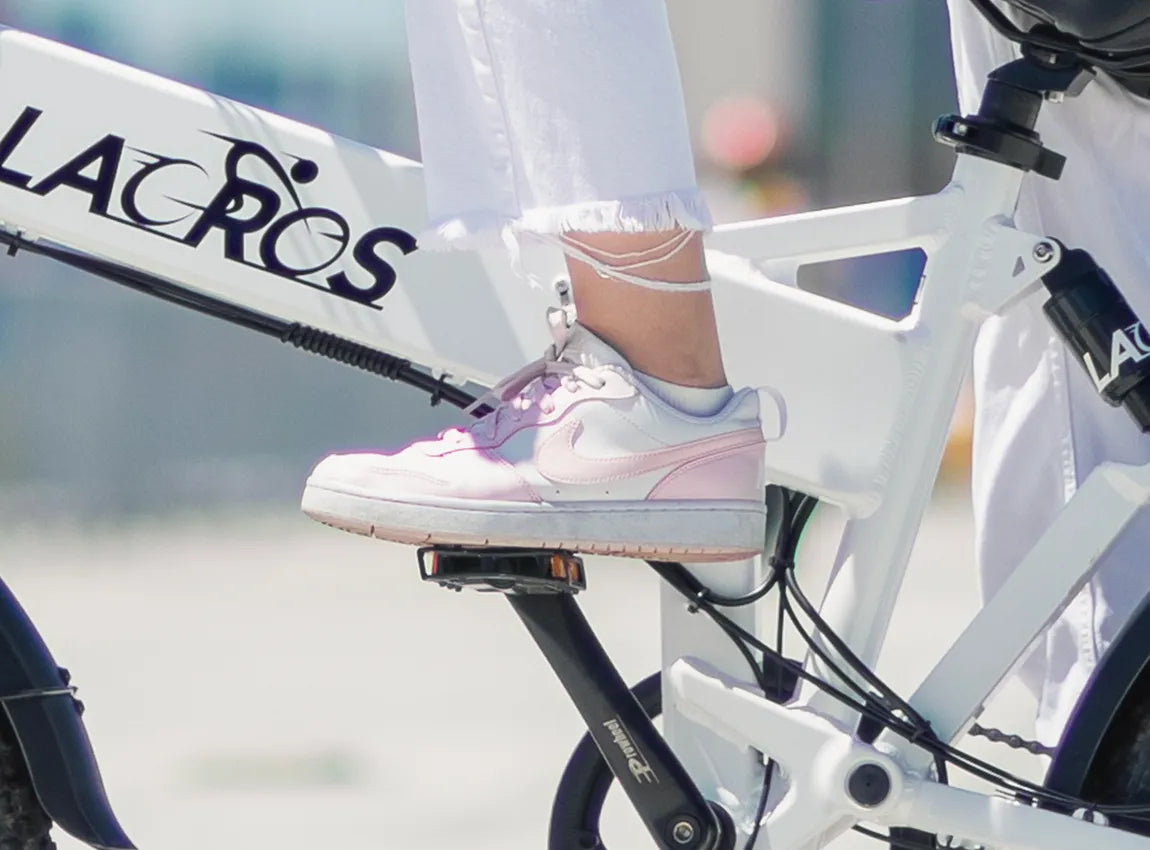 throttle-vs-pedal-assist-which-e-bike-system-is-right-for-you