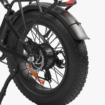Pinecone E-bike wheel with tire 